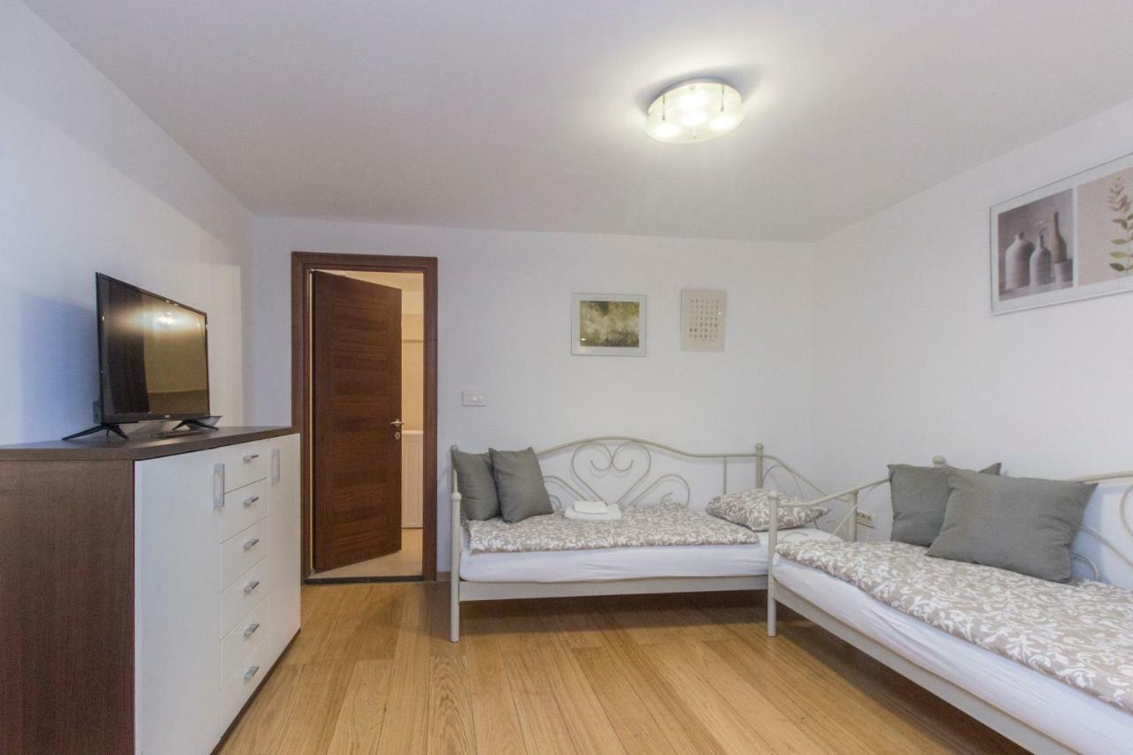 Apartment Ivan City Center شيبينيك المظهر الخارجي الصورة